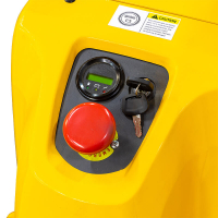 Штабелер самоходный CDDR15-III (1500 кг, 5,6 м, 24В / 240Ач, PV) SMARTLIFT HV Market