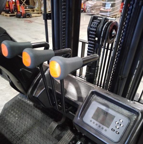 Электрический вилочный погрузчик FE4P16QC Duplex mast (Свинц-кислот 360Ач, FFL, В-3600мм) HV Market