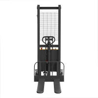Штабелер с электроподъемом SPN 1516 (1500 кг, 1,6 м, 12В / 120Ач) SMARTLIFT HV Market