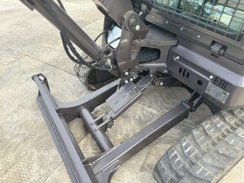 Мини-экскаватор QUADTRAC E40 PRO (4т, кабина, A/C, квикаплер, бур, 3 ковша) HV Market