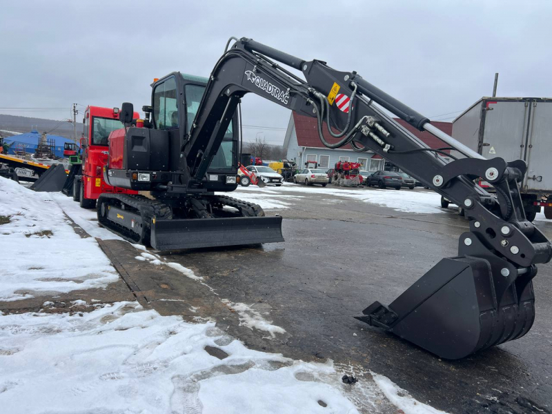 Мини-экскаватор QUADTRAC EX60 (6 т, кабина, А/С, квикаплер, поворотная стрела) HV Market
