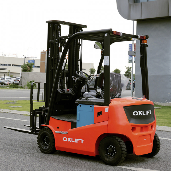 Электропогрузчик вилочный RX 2045L OXLIFT 2000 кг 4500 мм Li-Ion, Side-Shift HV Market