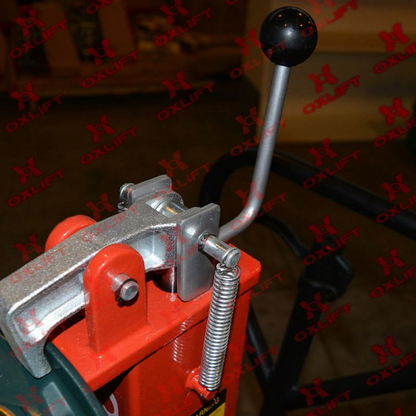 Гидравлическая тележка для бочек DT-300 OXLIFT 300 кг HV Market