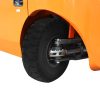 Дизельный погрузчик CPCD18-WS5K2 с японским двигателем, свободным подъемом и боковым смещением вил HV Market