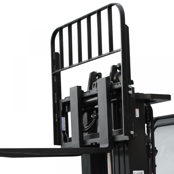 Дизельный погрузчик с кабиной YETT CPCD25-XC5K2-M300-3W-K HV Market