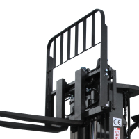 Электрический погрузчик YETT CPD25-A3H4-M-M300-3W HV Market