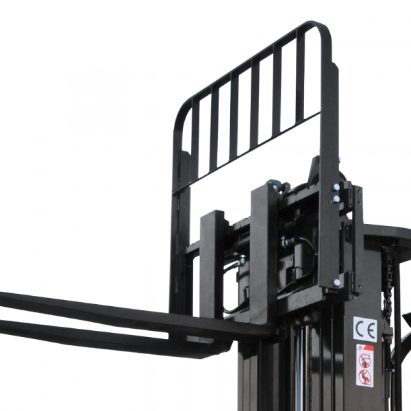 Электрический погрузчик YETT CPD15-A3LIH4-M-M300-3W HV Market